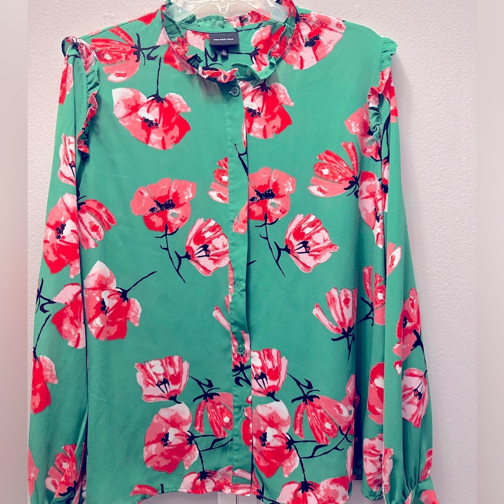 Beautiful Spring Floral Blouse